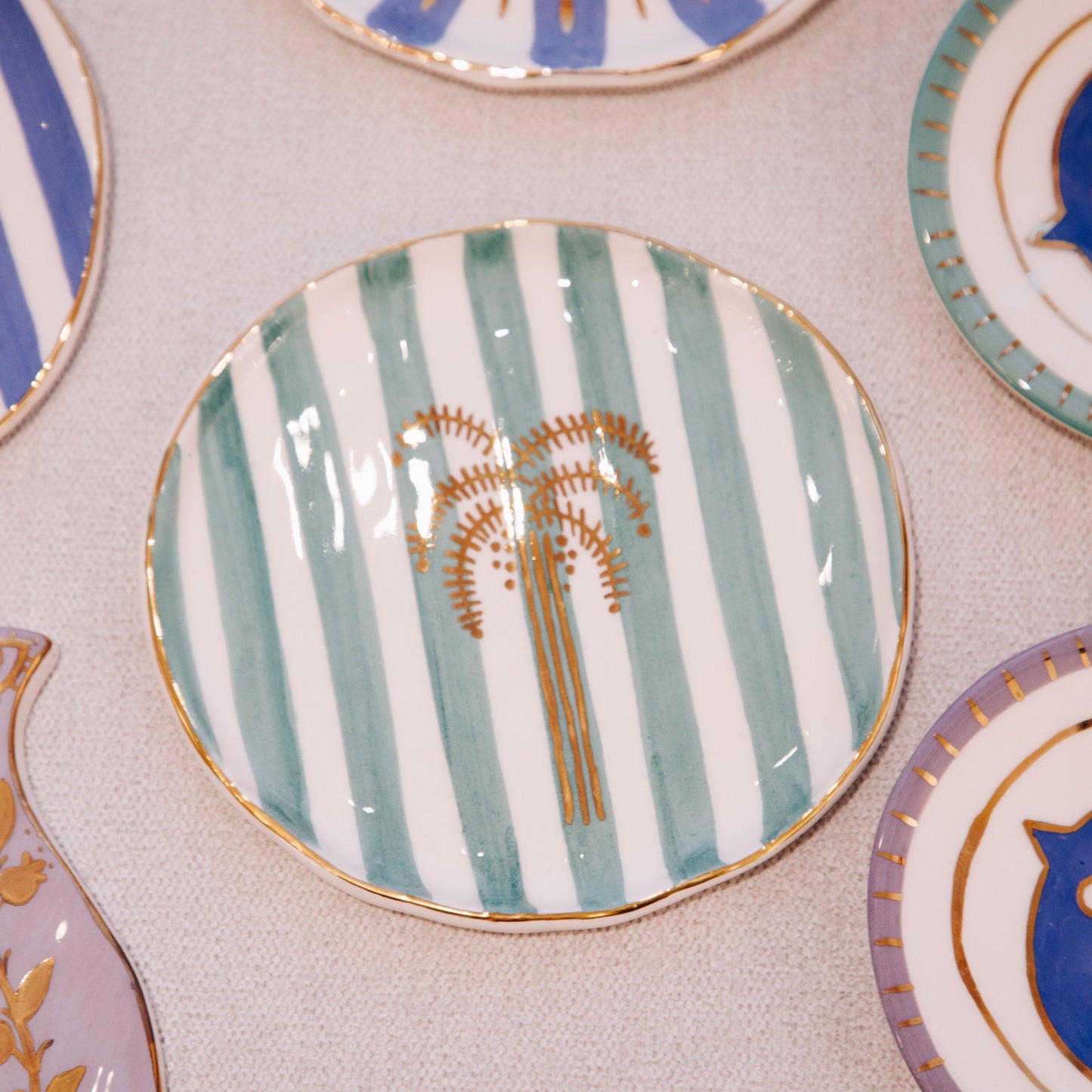 Gold Palm Tree + Turquoise Stripe Plate / Wall Dècor Sherie Boutik